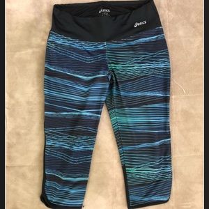 Asics 3/4 length leggings